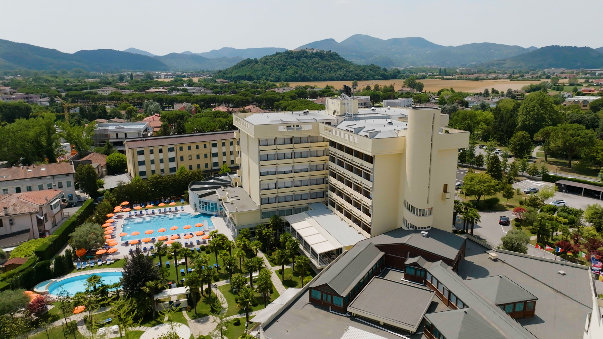 Hotel Savoia Drone 2022 Altra vista