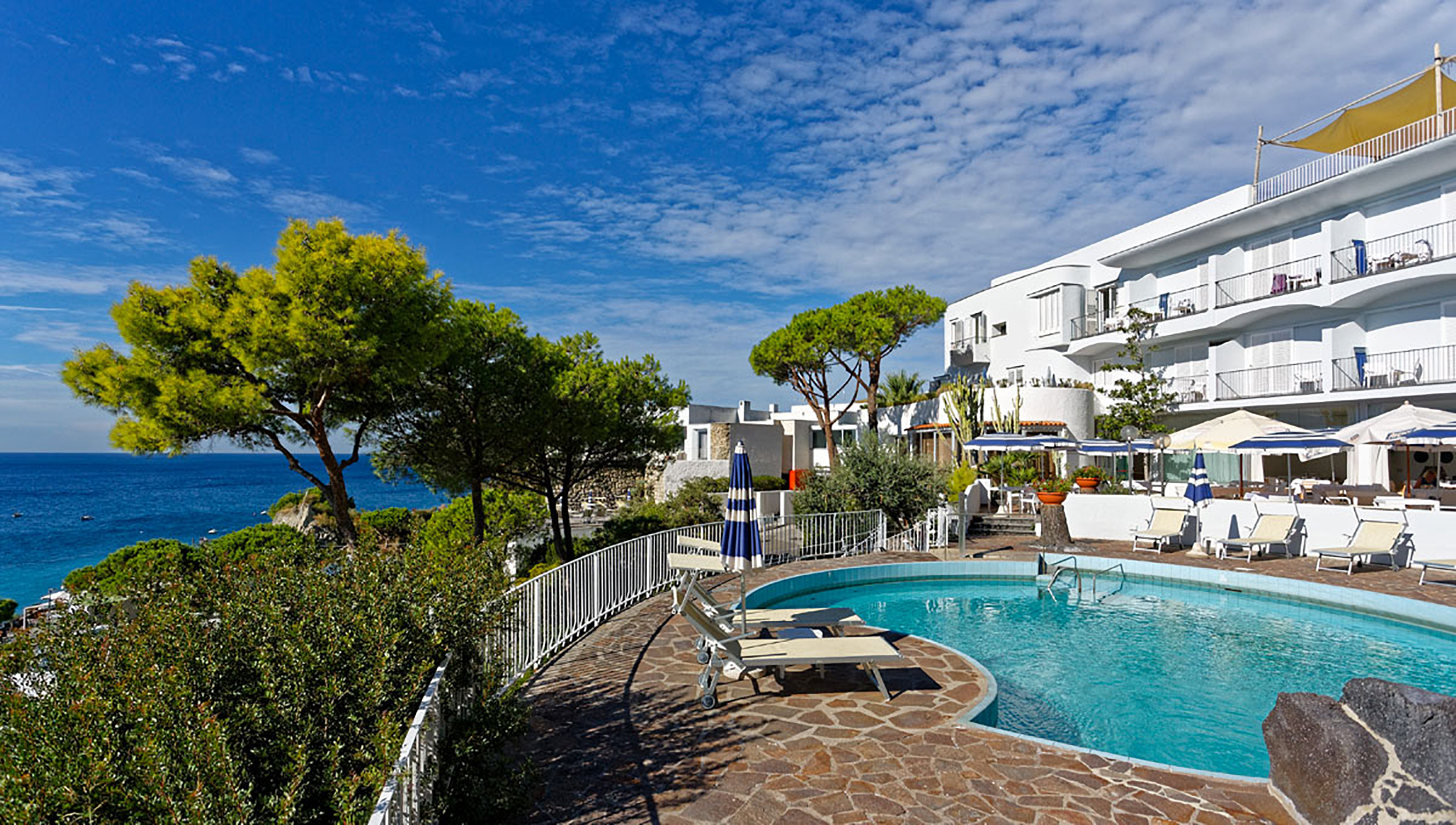 San_Giorgio_Ischia-da_web-2017-swimmingpool-hotel-ischia5